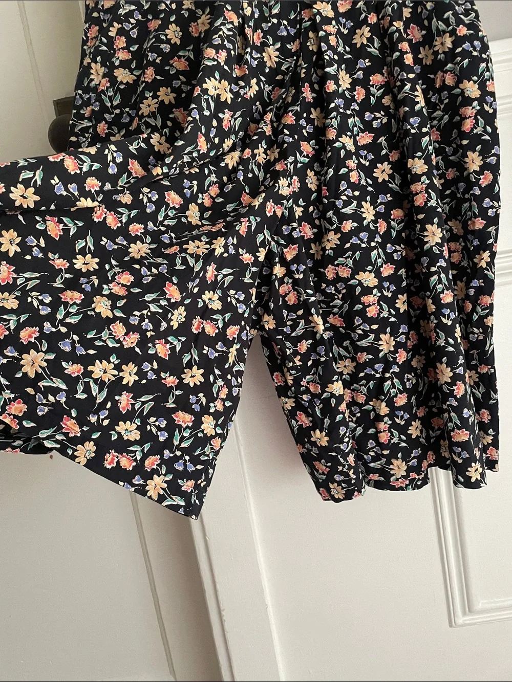 Vintage Tilley Endurables floral trouser shorts-Size XL - Picture 3 of 10